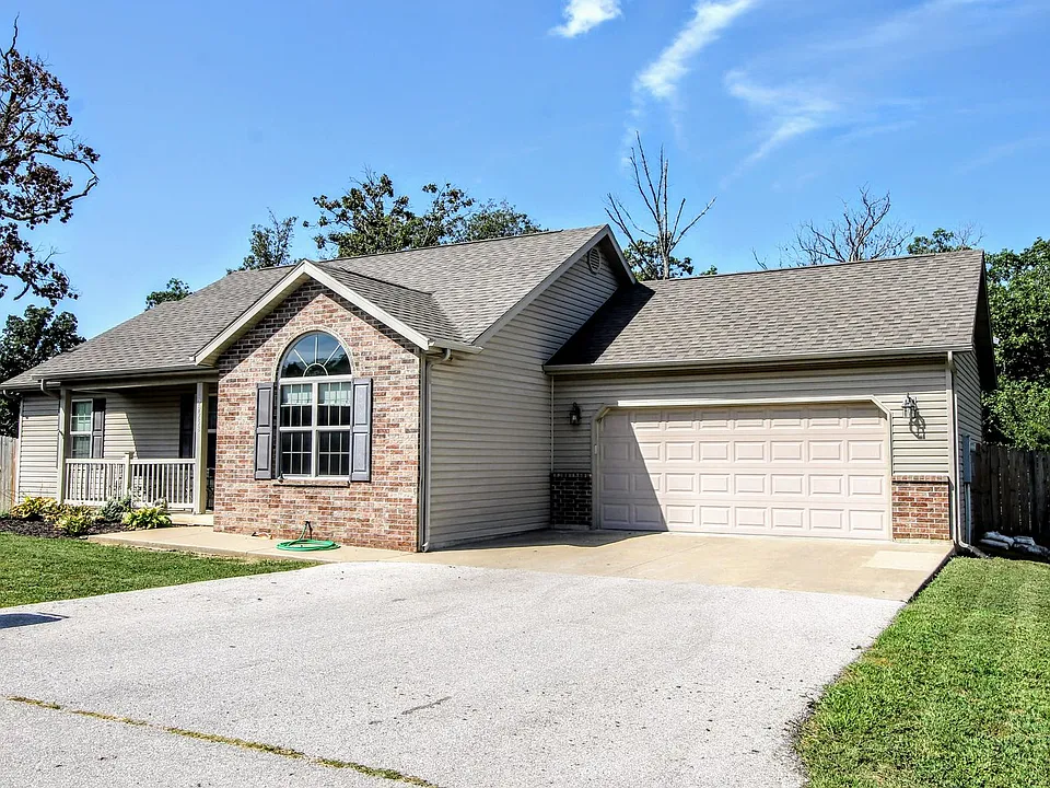 22758 Return Ln