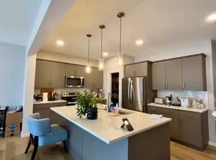 20361 25a Ave NW #1A, Edmonton, AB T6M1N8