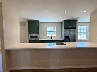 306 Hollow Tree Dr, Seffner, FL 33584