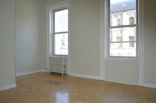 Rented by Dream Space Realty | media 39