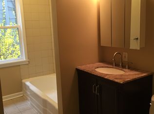 4 Gray St, Poughkeepsie, NY 12603