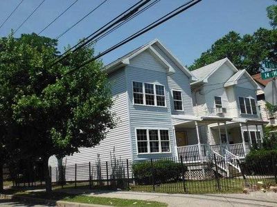 273 S 6th St, Newark, NJ, 07103