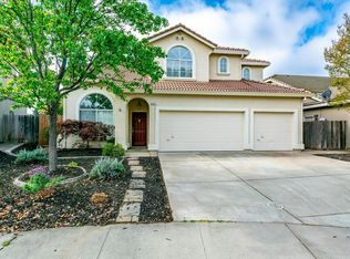 8767 White Peacock Way, Elk Grove, CA 95624