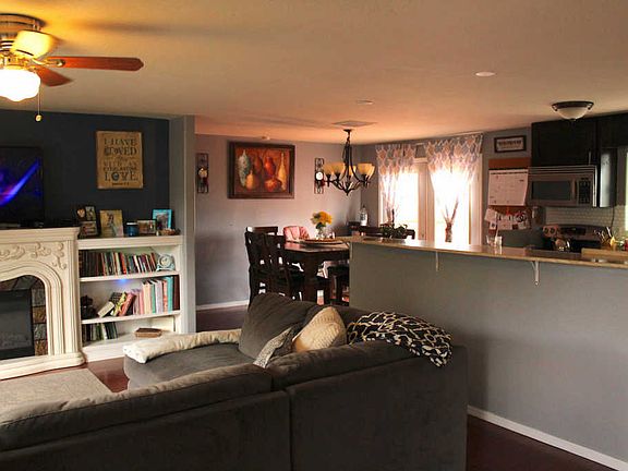 4th image of 2847 N Kings Hwy W