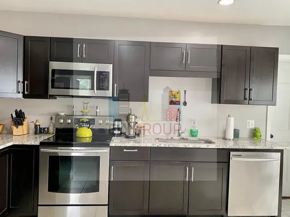 76 Birch St Unit 3, Clinton, MA 01510