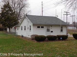 2801 S 16th St, Springfield, IL 62703