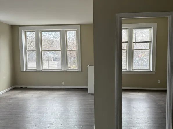 8021 Myrtle Ave Floor 3, Ridgewood, NY 11385