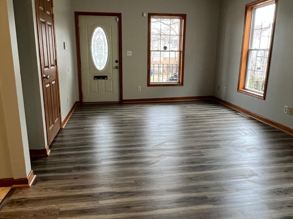106 Parade St APT 1