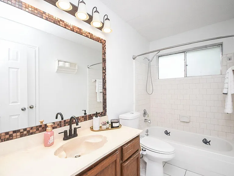 2406 Blue Mist Ct — Photo 27