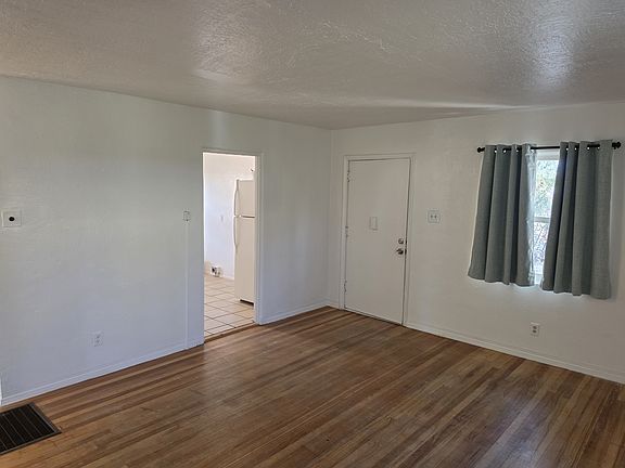 3rd image of 3510 Thaxton Ave SE