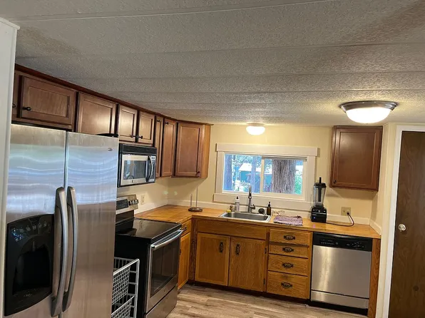 141 SW 15th St Unit 21, Bend, OR 97702