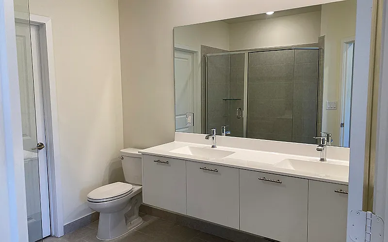 3 bed, 2.5 bath, 1458 sqft, $3,300 — Photo 4