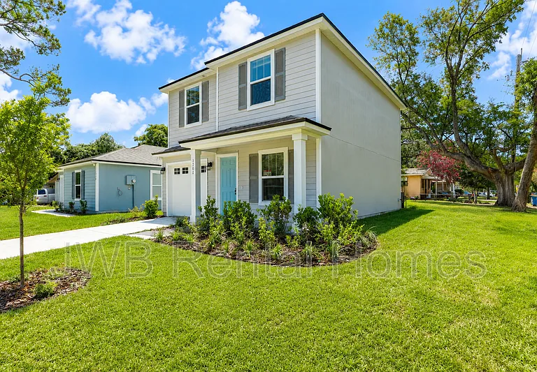 1760 Rutledge Ave — Photo 18