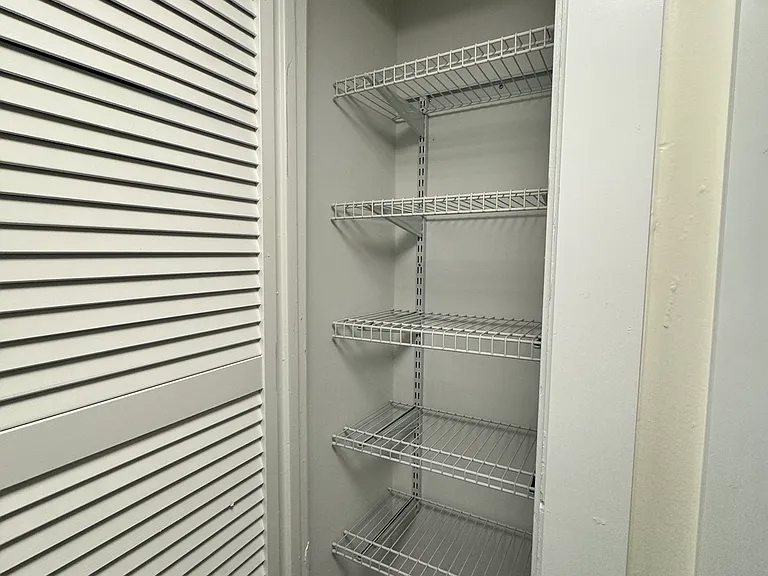 Towel closet