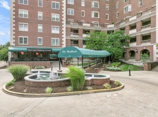 111 Woodland Ave APT 302, Lexington, KY