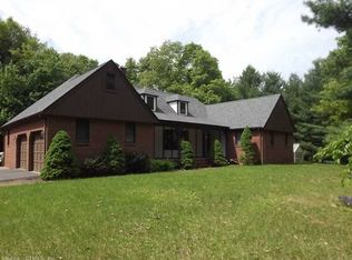 4 Huntington Way, Windsor, CT 06095