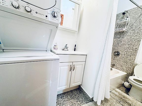 5th image of 5 King St APT 2w