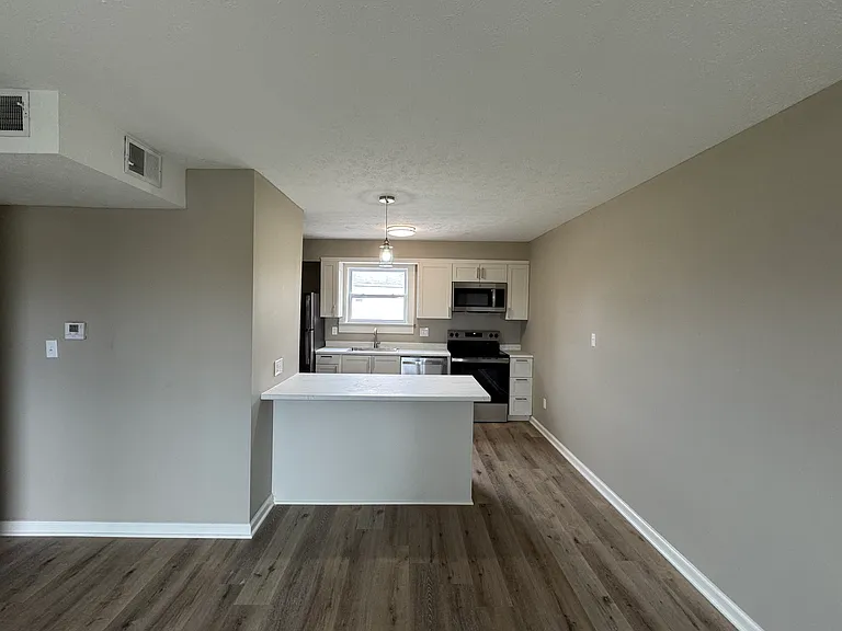 2401 Collis Ave #1 — Photo 6