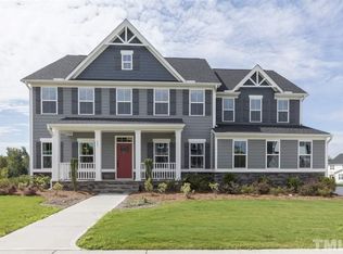 201 Ashland Hill Dr, Holly Springs, NC 27540