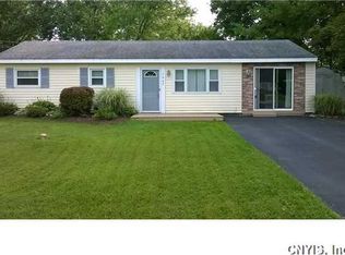 7967 Rinaldo Blvd E, Bridgeport, NY 13030