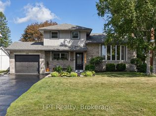406 Glenmar Ave, Oshawa, ON L1J 3J8