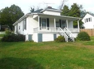 406 W Academy St, Madison, NC 27025