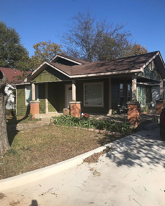 1st image of 731 Bagwell St