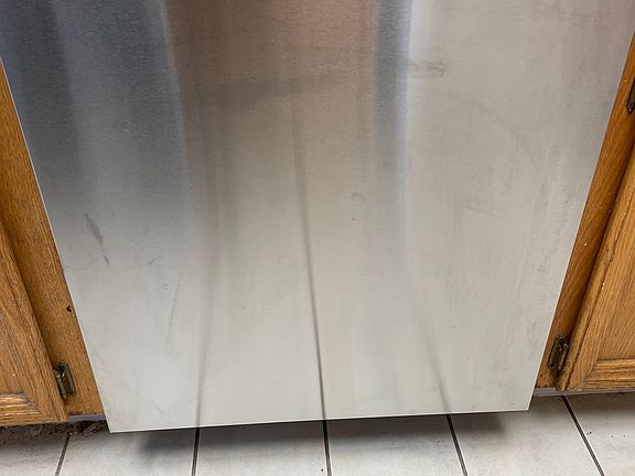 Dish washer