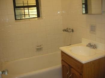 2nd image of 3123 34th St