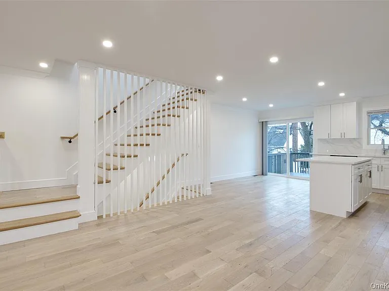 56 Kirkwood Rd #A — Photo 6