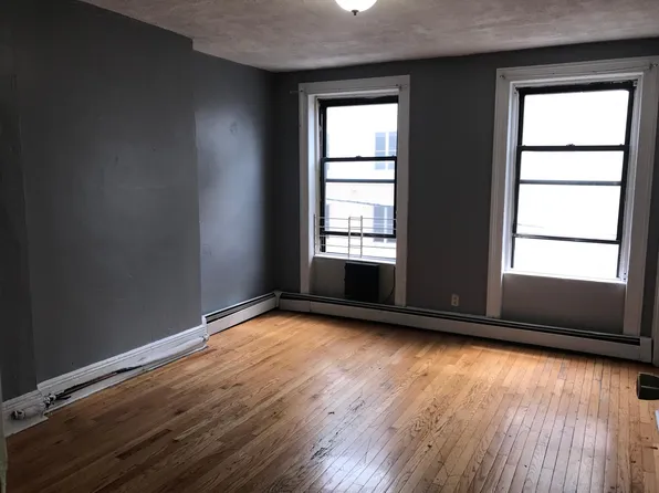 16 Westervelt Pl APT 3, Jersey City, NJ 07304