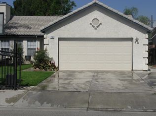 7384 Hall Way, Highland, CA 92346