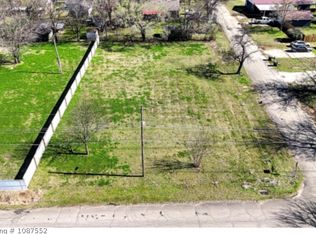E Wyandotte St, Sallisaw, OK 74955