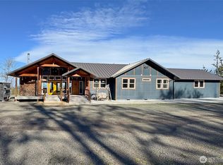 242 Watershed Rd, Port Angeles, WA 98362