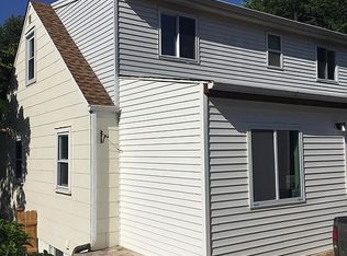 123 Newby Dr, Newtown Square, PA 19073