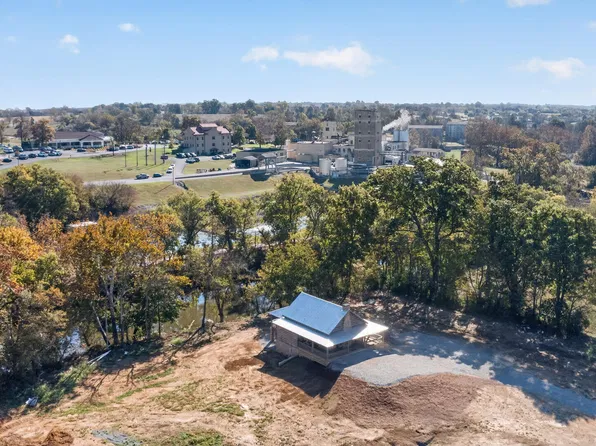 1600 Mill Creek Pike, Lawrenceburg, KY 40342