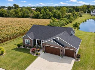 910 Taylor Dr, Waterloo, IL 62298