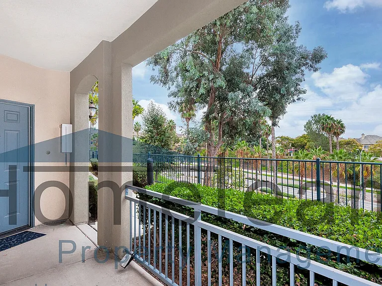 1863 Opaline Pl #513 — Photo 28
