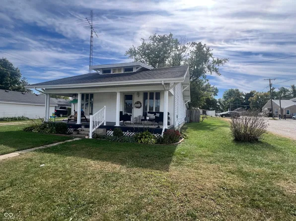 219 W Kentucky Ave, Hartford City, IN 47348