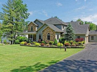 139 Hilltop Rd, Broadalbin, NY 12025