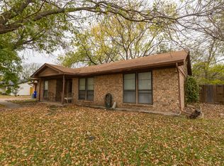 708 Redbud Dr, Forney, TX 75126