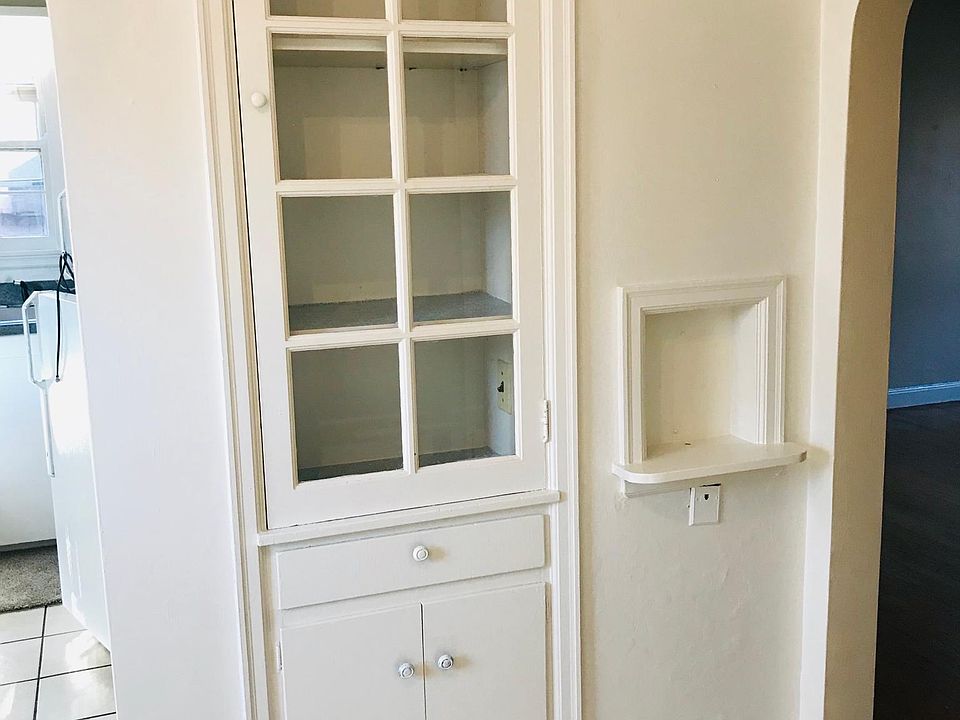 Dining room built-ins