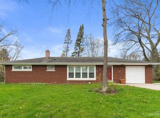 800 Riedy Rd, Lisle, IL 60532