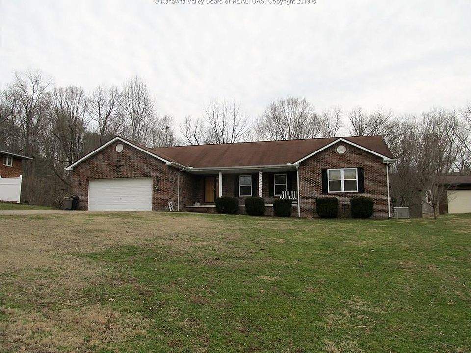 1st image of 4 Bethmont Dr