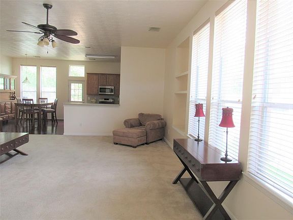 4th image of 3323 Red Cedar Dr