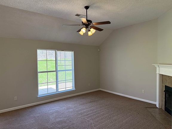 4th image of 4029 Sunset Lake Ln