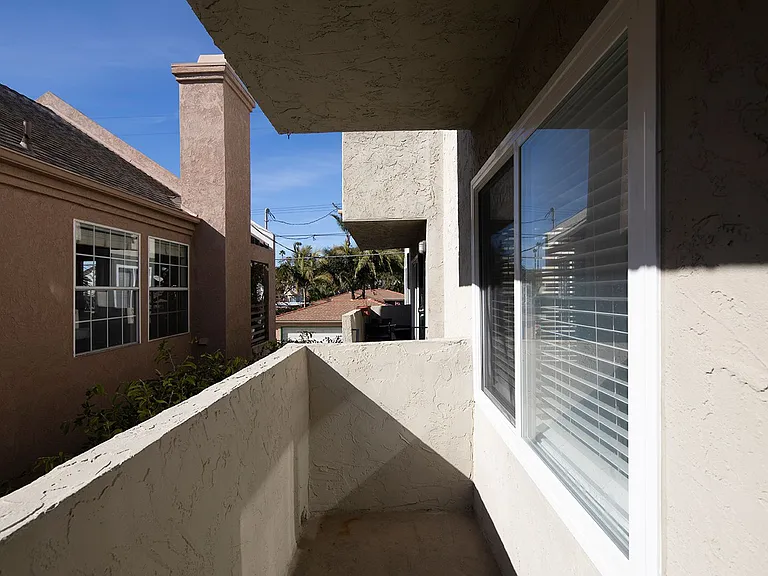 1656 Reed Ave #8 — Photo 1