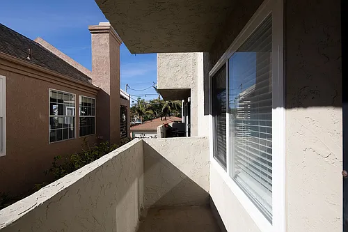 1656 Reed Ave #8 Photo 1