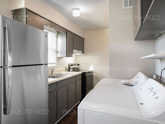 4th image of 5112 Valiant Dr APT 1