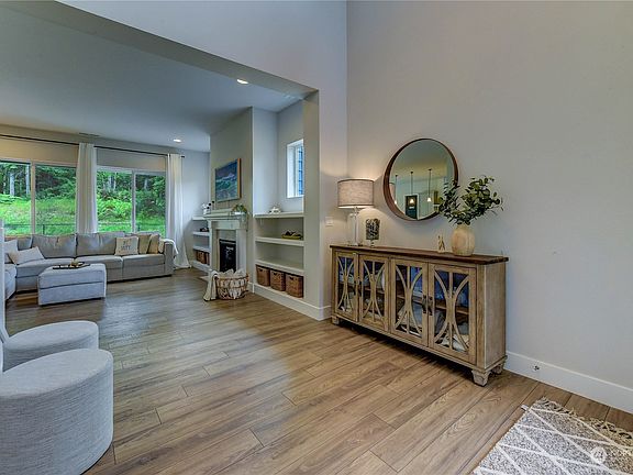 4th image of 11023 146th Avenue NE